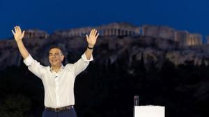 Tsipras torna a la política a Grècia amb un partit d’esquerres