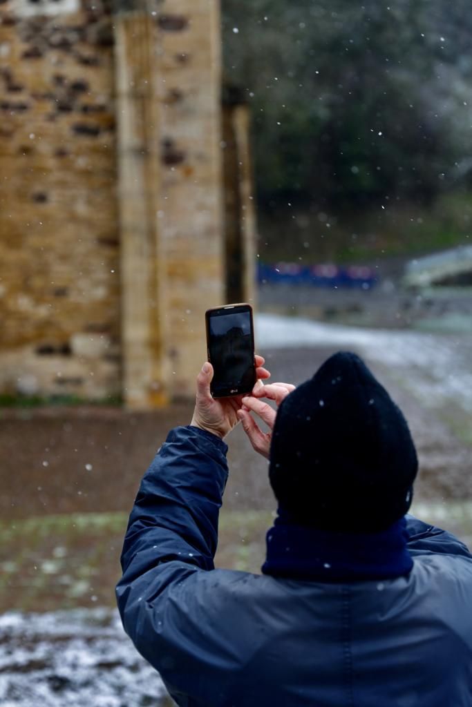 EN IMÁGENES: La borrasca Juliette lleva la nieve casi hasta la costa en Asturias