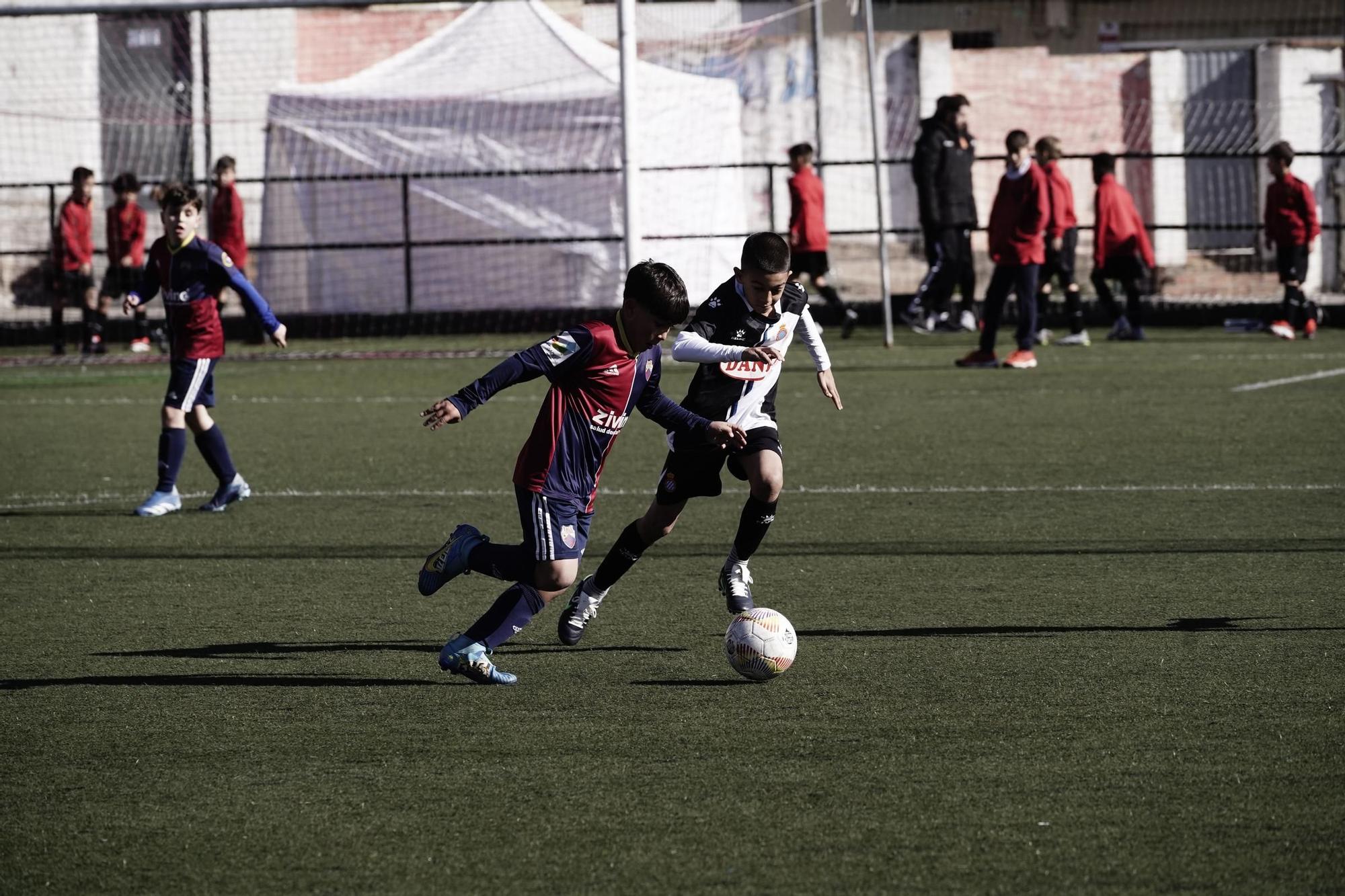 Imatges de la desena edició del torneig Ciutat de Berga de futbol-7 benjamí