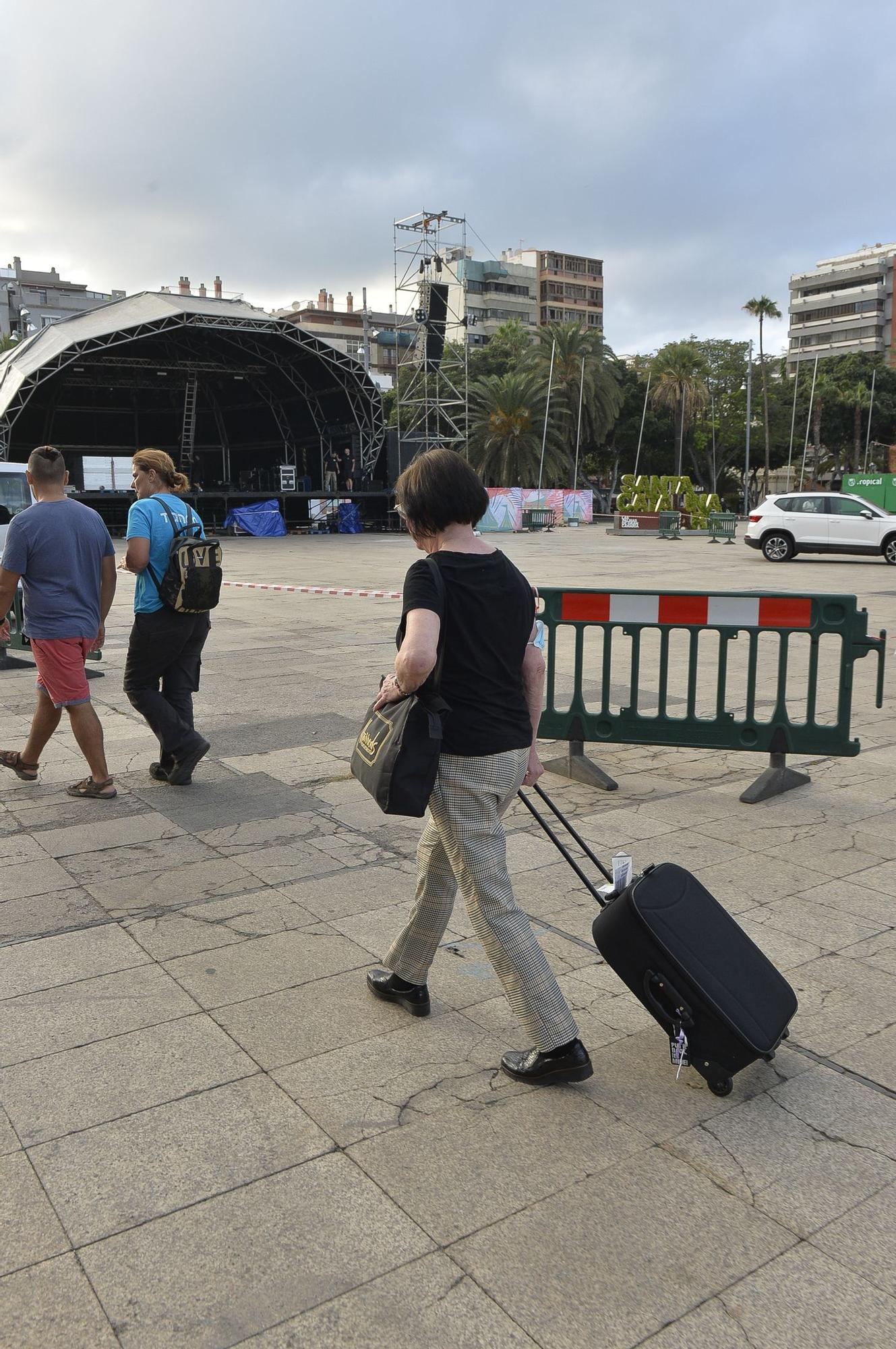 Montaje de los escenarios del Womad