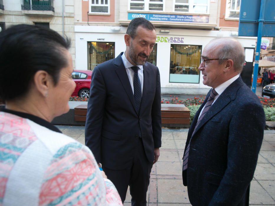 La Generalitat en pleno celebra en Alicante las cuatro décadas de la Carta Magna con un acto institucional en el Teatro Principal que llega en medio de los ataques al modelo territorial y de la alerta ultra.