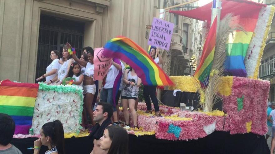 Desfile del Orgullo Gay por las calles de Cartagena