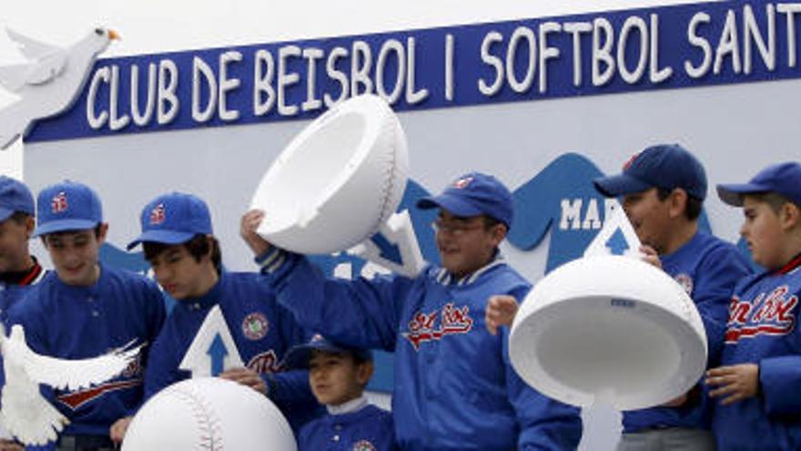 Homenaje a los niños muertos en Sant Boi