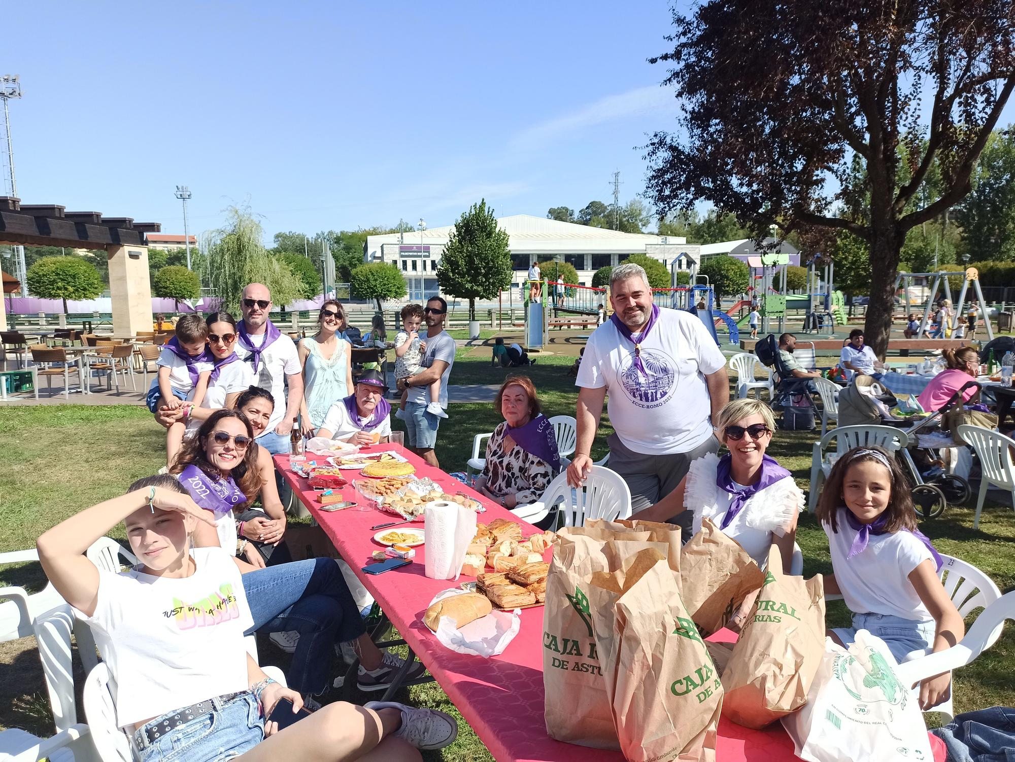 Así fue la comida campestre de Noreña en el parque de Los Riegos