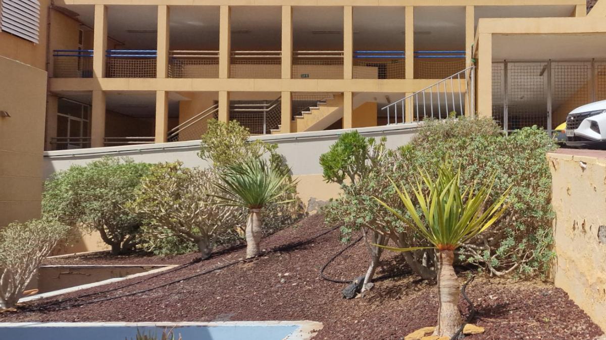 Education ensures an efficient and quality water supply for the community of IES Jandía in Fuerteventura. Education ensures an efficient and quality water supply for the community of IES Jandía in Fuerteventura.