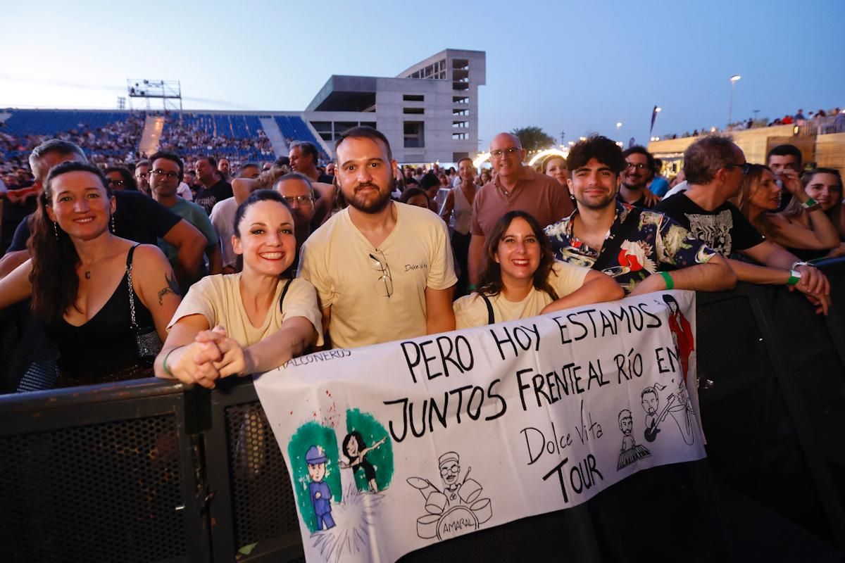 Amaral celebra la Dolce Vita junto a un público cordobés eufórico