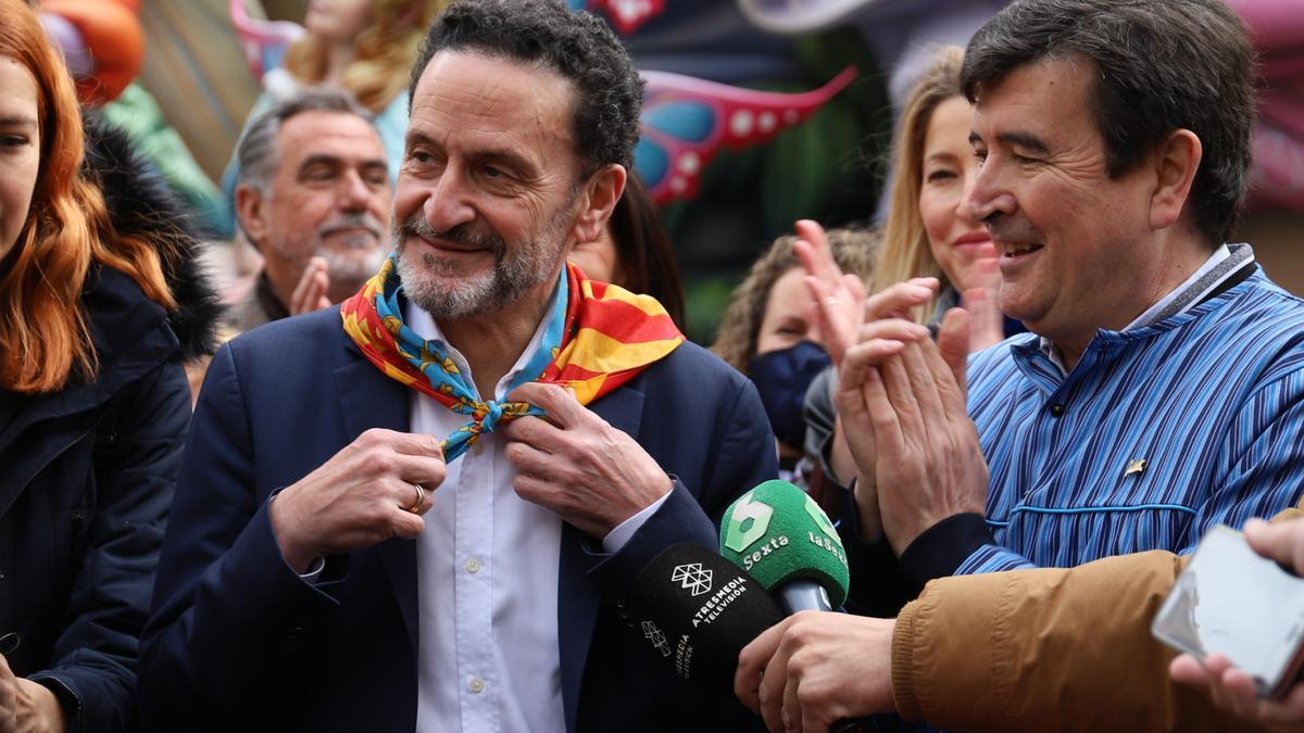 Edmundo Bal, María Muñoz y Fernando Giner en las pasadas fiestas falleras