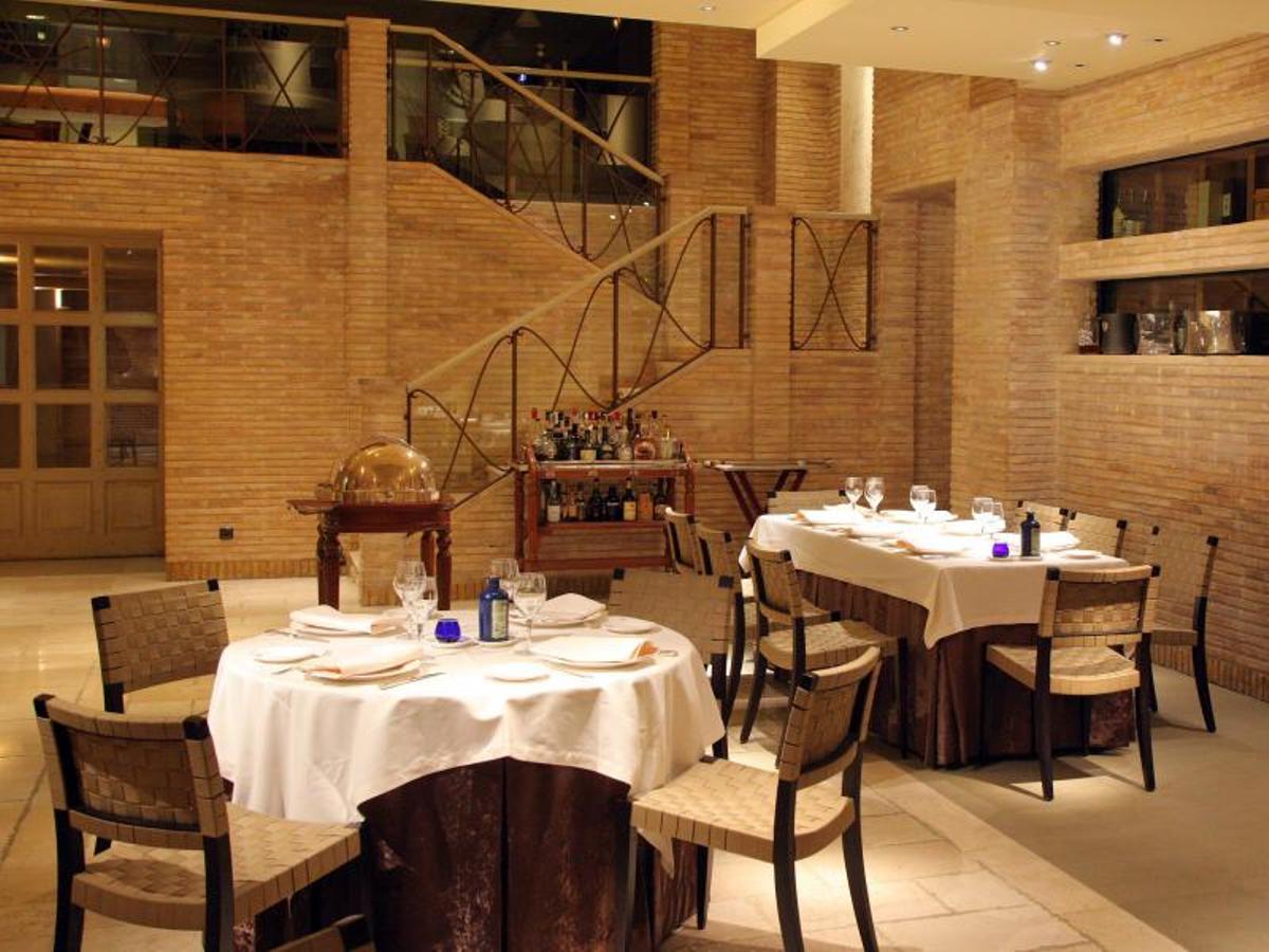 Gana una cena para dos personas en el restaurante del Hotel Aragonia