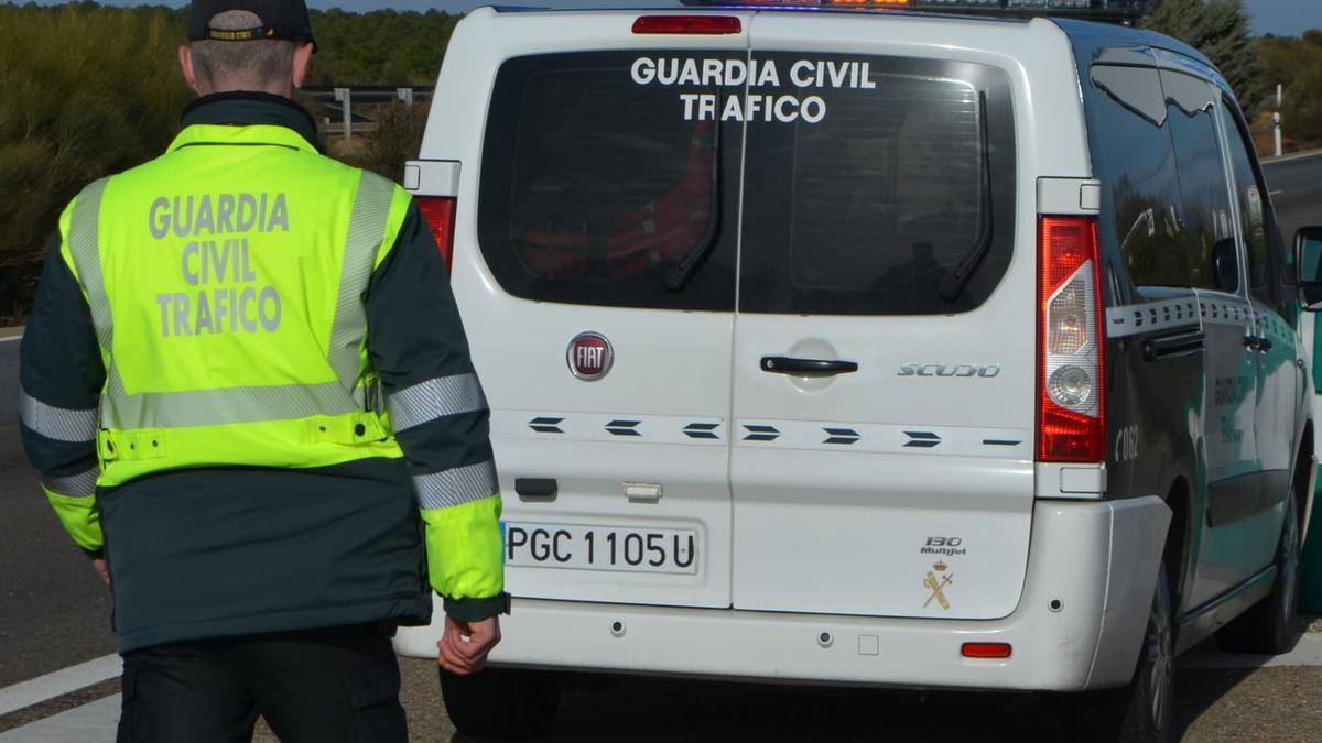 La Guardia Civil actuando