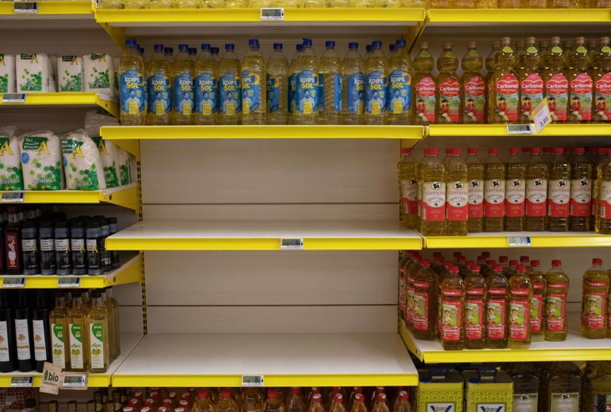 Hay aceite de girasol, pero no de todas las marcas. | Ana Burrieza