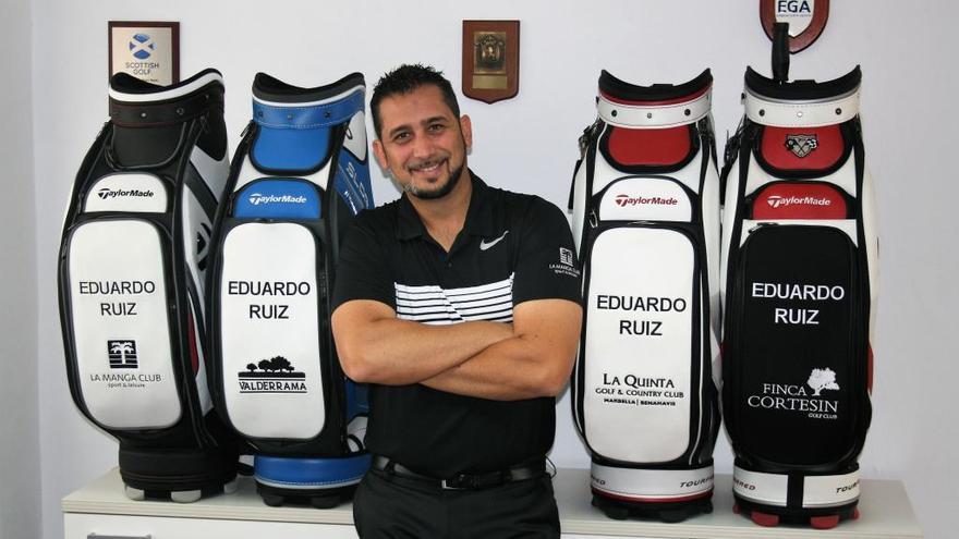 Eduardo Ruiz, director general de deportes de La Manga Club, posa para LA OPINIÓN.