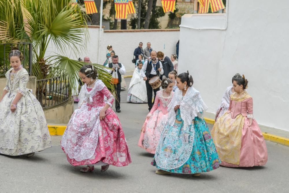 Montserrat celebra sus fallas