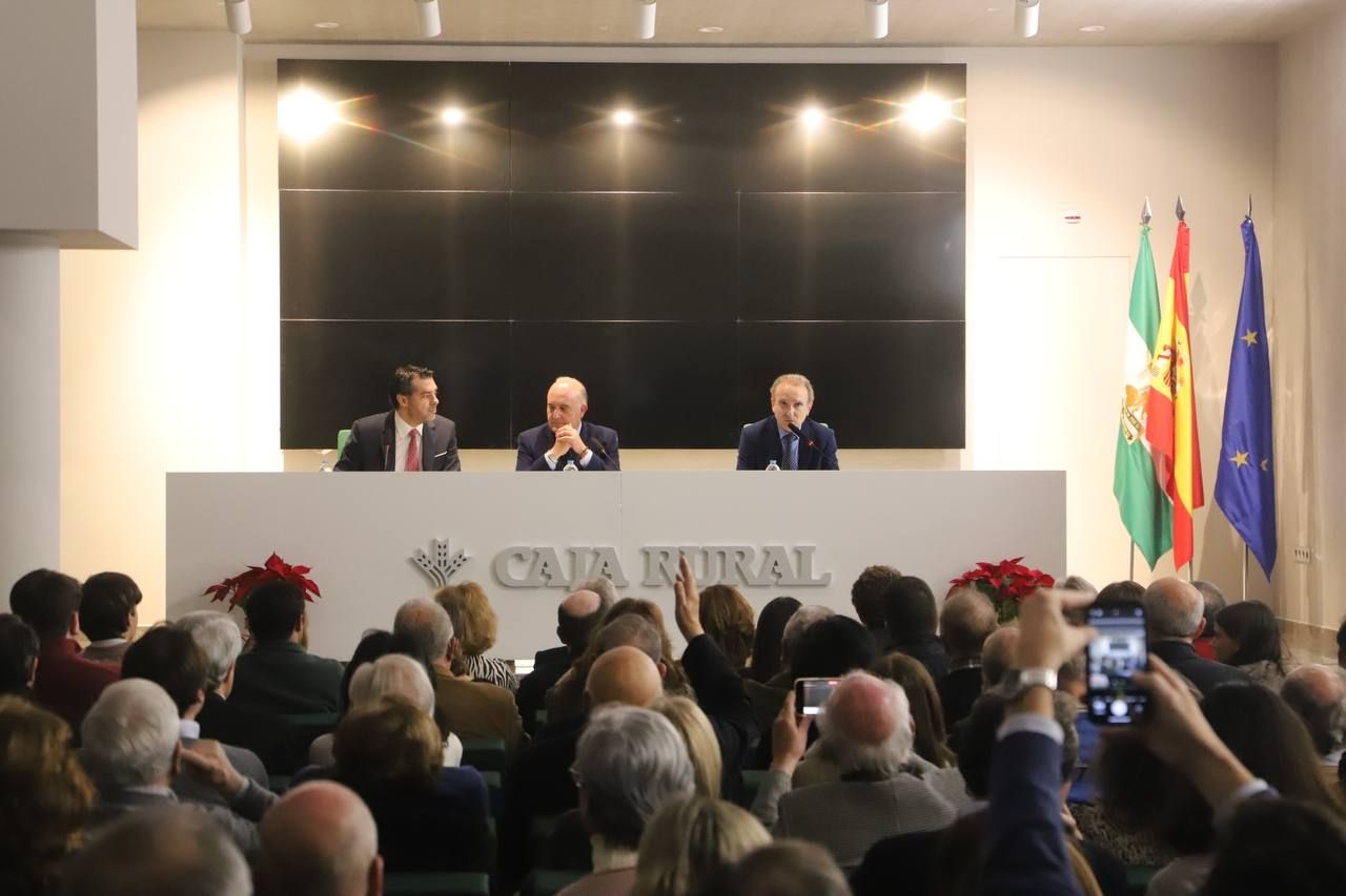 La editorial Ánfora Nova presenta la última novela de Rafael del Campo