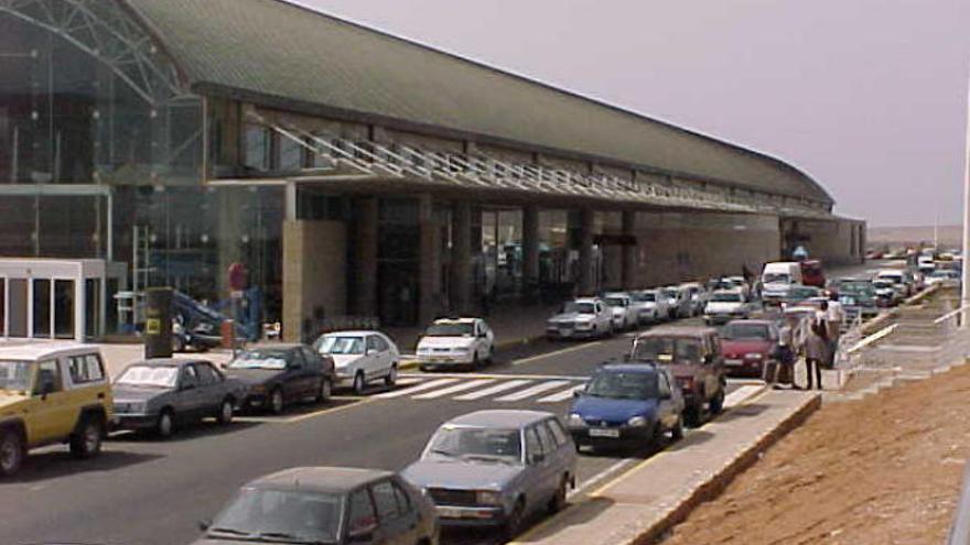 Imagen de archivo de la terminal de pasajeros de Fuerteventura.