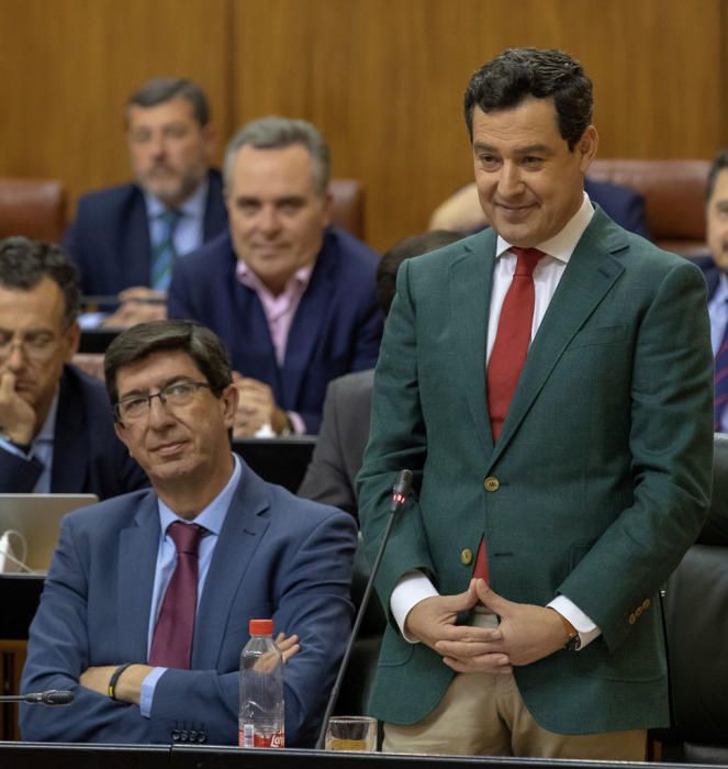 Sesión de control al Gobierno en Parlamento ...