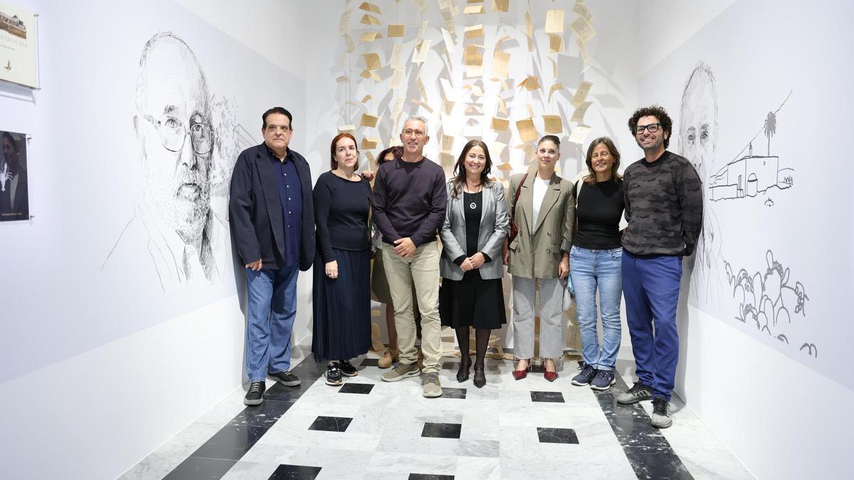 CULTURA LANZAROTE | La Casa Amarilla acoge la exposición «Diez libros para una isla», una muestra sobre el legado literario de Lanzarote CULTURA LANZAROTE | La Casa Amarilla acoge la exposición «Diez libros para una isla», una muestra sobre el legado literario de Lanzarote