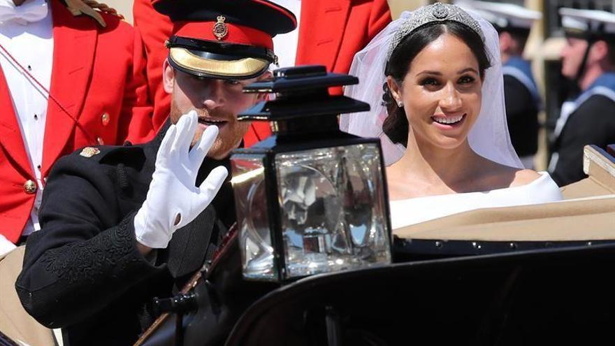 El príncipe Enrique y Meghan Markle ya son marido y mujer