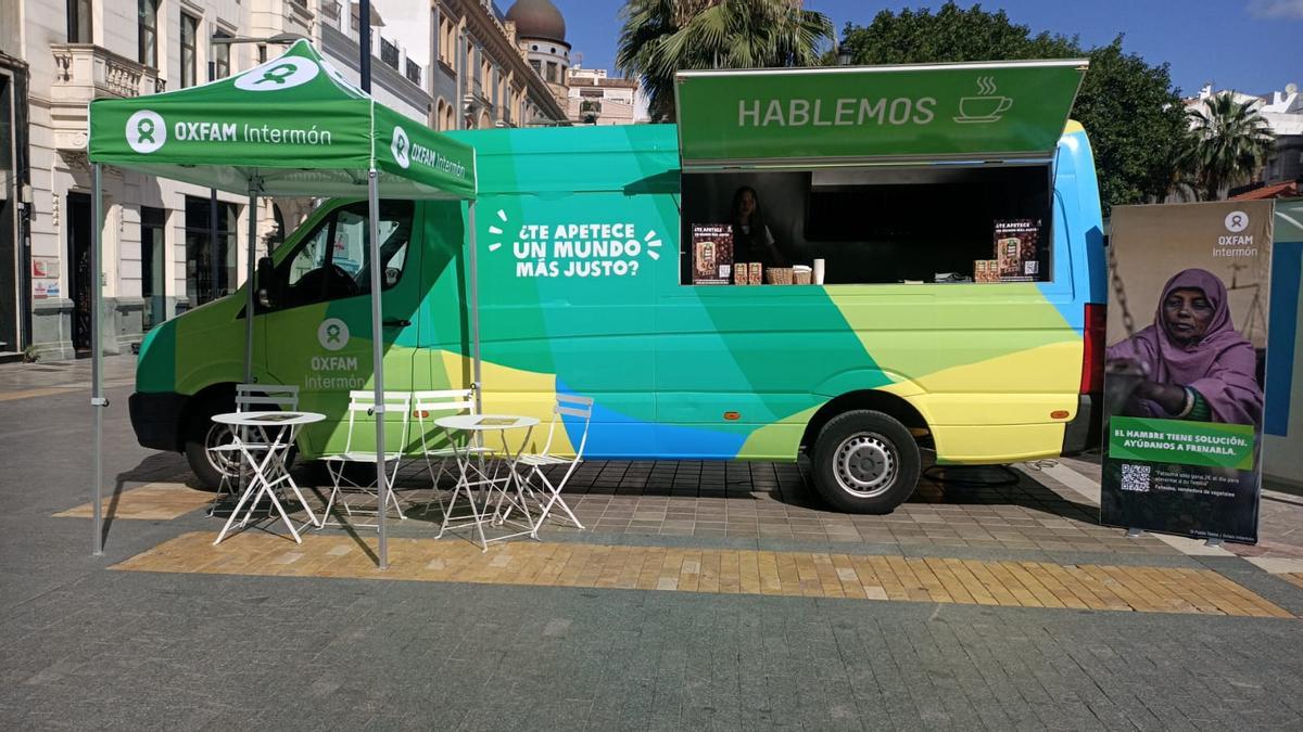 El 'fairtruck' de Intermon Oxfam.