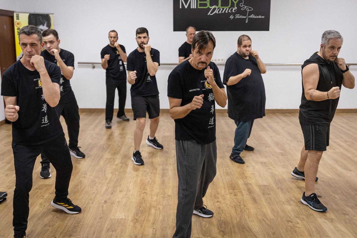 KARATEKAS QUE PRACTICAN LA MISMA MODALIDAD QUE BRUCE LEE