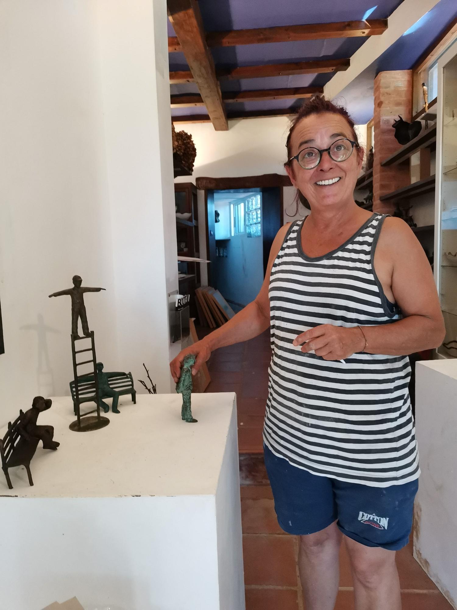 Cuqui Piñeiro, la artista gallega que funde estereotipos