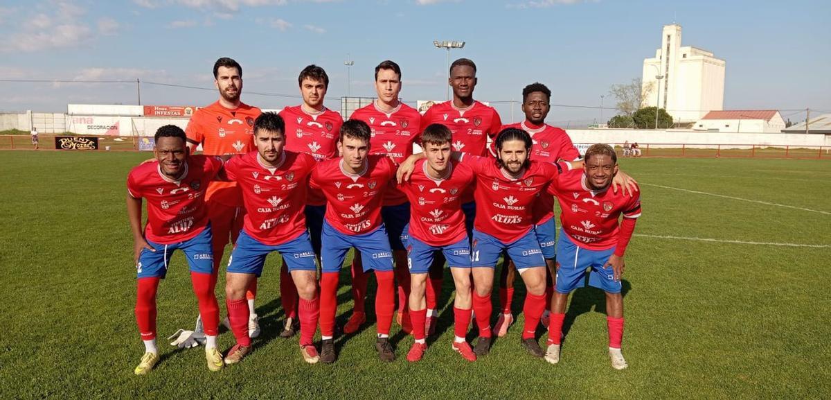 Formación del CD Benavente, este domingo. | CEDIDA