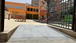 Torrent hace accesible la entrada al parque del Centro Cultural San Marcos con una rampa