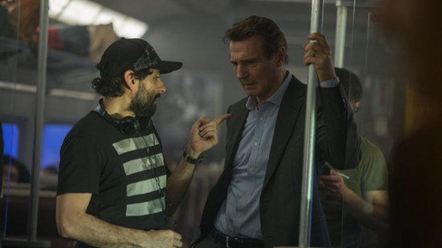 Jaume Collet-Serra i Liam Neeson al rodatge de &#039;El pasajero&#039;