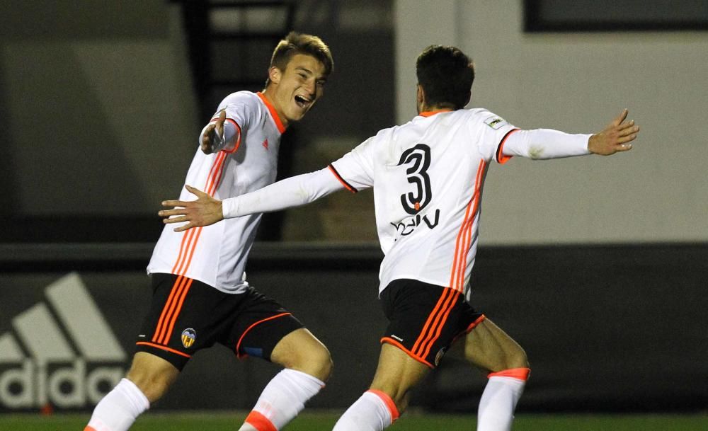 Las mejores imágenes del Valencia Mestalla - Espanyol B