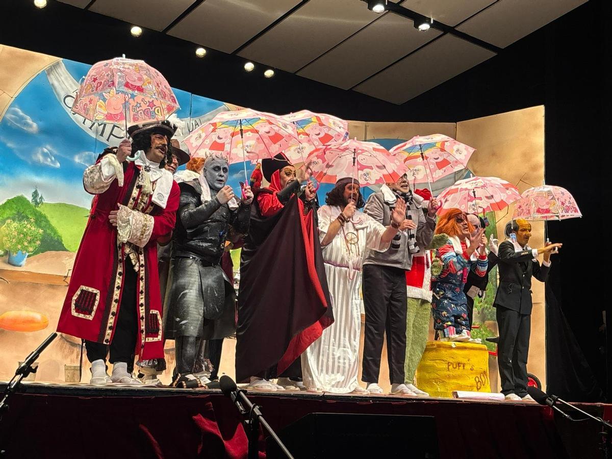 Yo No Salgo en su tanda de cuplés en las semifinales del Comba 2026.