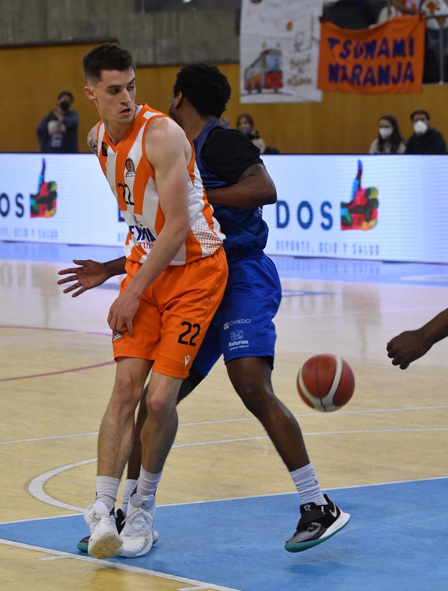 El Leyma le gana 74-66 al Oviedo