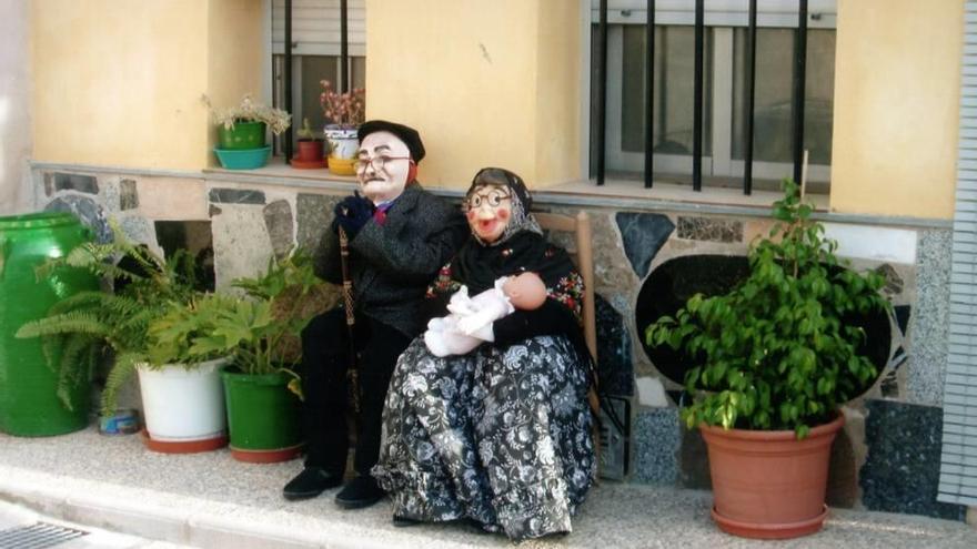 &#039;La Vieja&#039; o &#039;Partir la Vieja&#039;:  un ritual de  Cuaresma en Villanueva del Segura