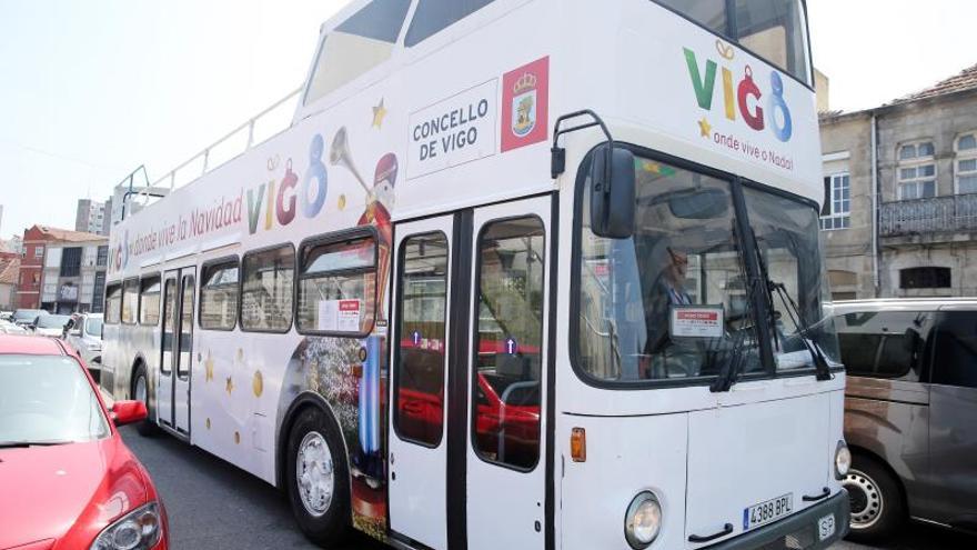 Un autobús turístico arrolla a una peatona en el centro de Vigo