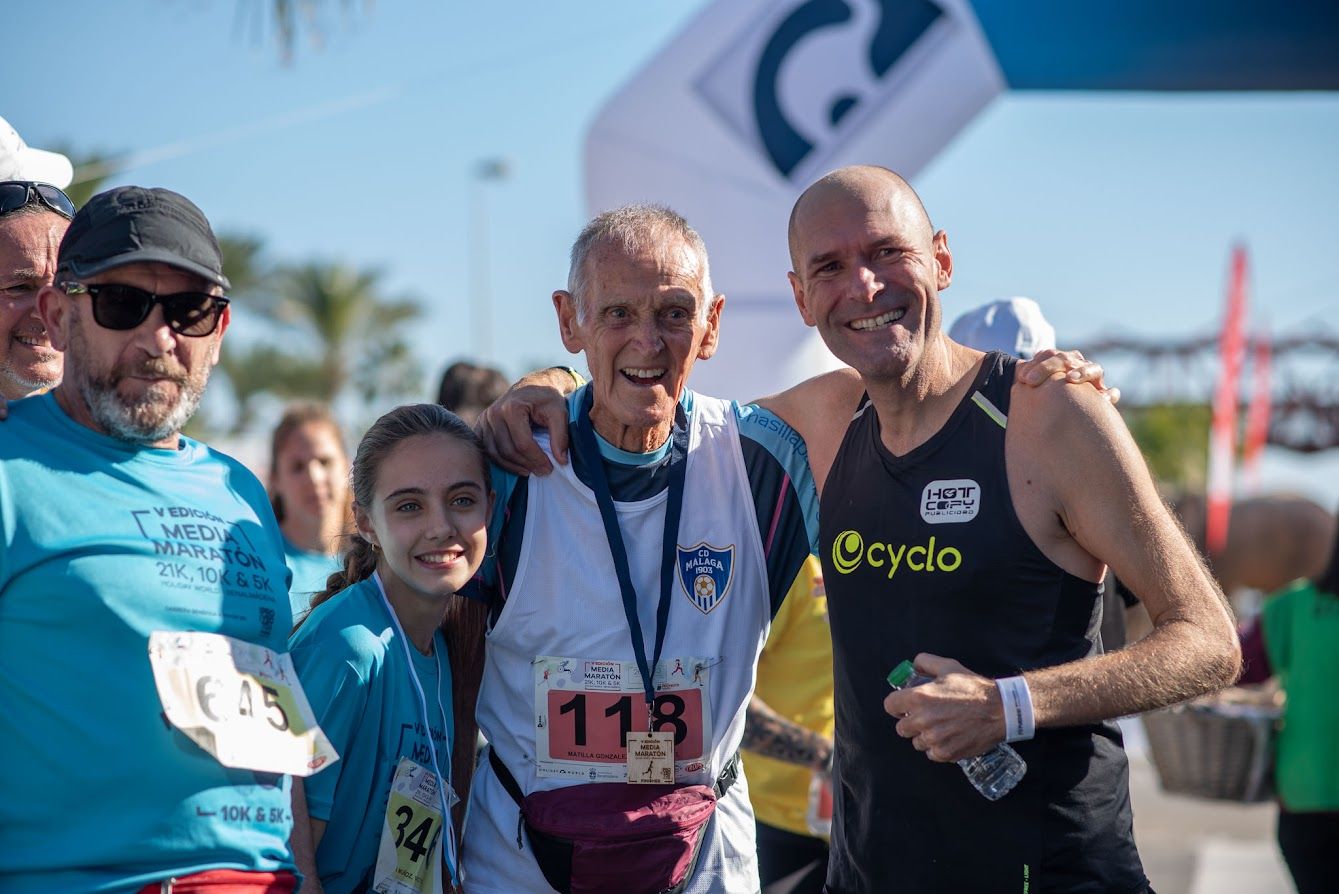 Una imagen de la VIII Carrera Litoral de Benalmádena.