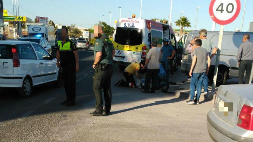 Fallece el conductor de un ciclomotor tras ser arrollado en Crevillent