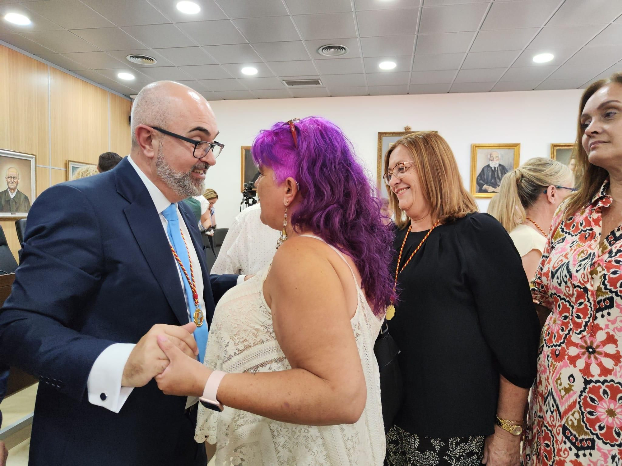 Galería de imágenes de la toma de posesión de Vicent Roig como alcalde de Sant Josep