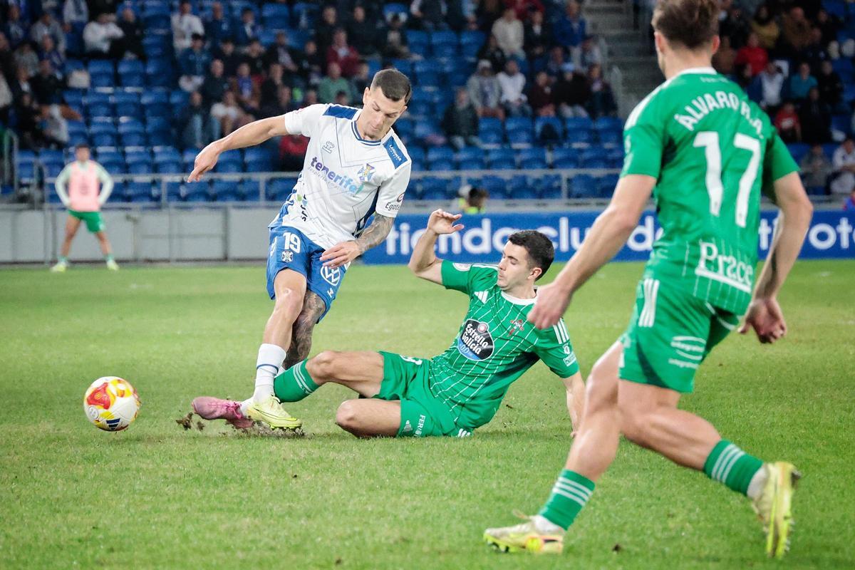 Partido de Primera RFEF CD Tenerife-Racing Club Ferrol, en imágenes Partido de Primera RFEF CD Tenerife-Racing Club Ferrol, en imágenes