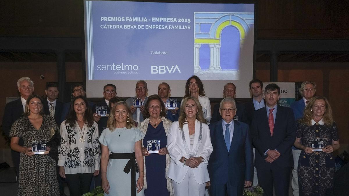 Las familias premiadas en esta edición en la cátedra BBVA de San Telmo San Telmo Business School.