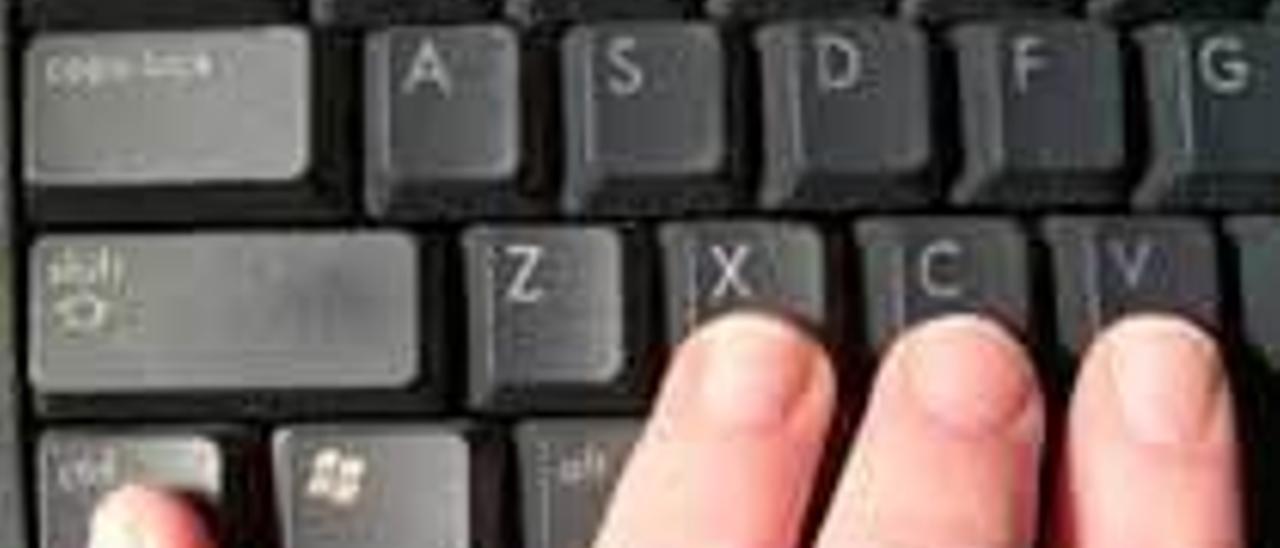 Copia de textos en un teclado.