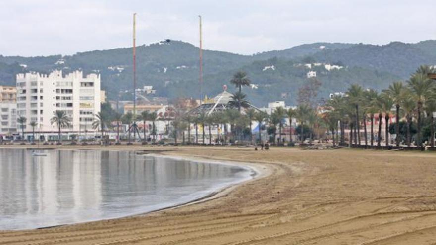 El cuerpo estaba cerca de la orilla de la playa de s´Arenal, en la zona de sa Punta des Molí.