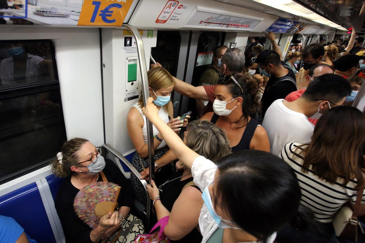 Calor en la L1 del metro de Barcelona