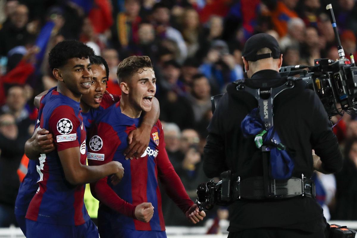 FC Barcelona - Nápoles.