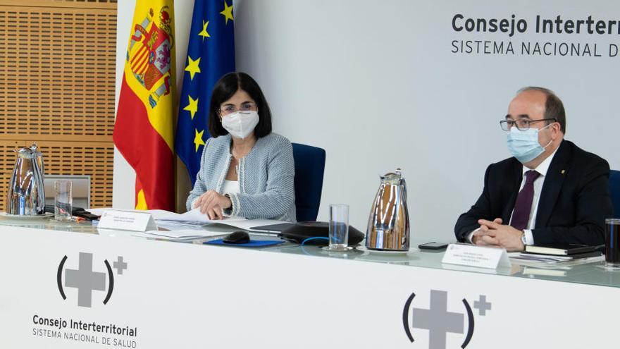 La ministra de Sanitat, Carolina Darias, i el de Política Territorial, Miquel Iceta