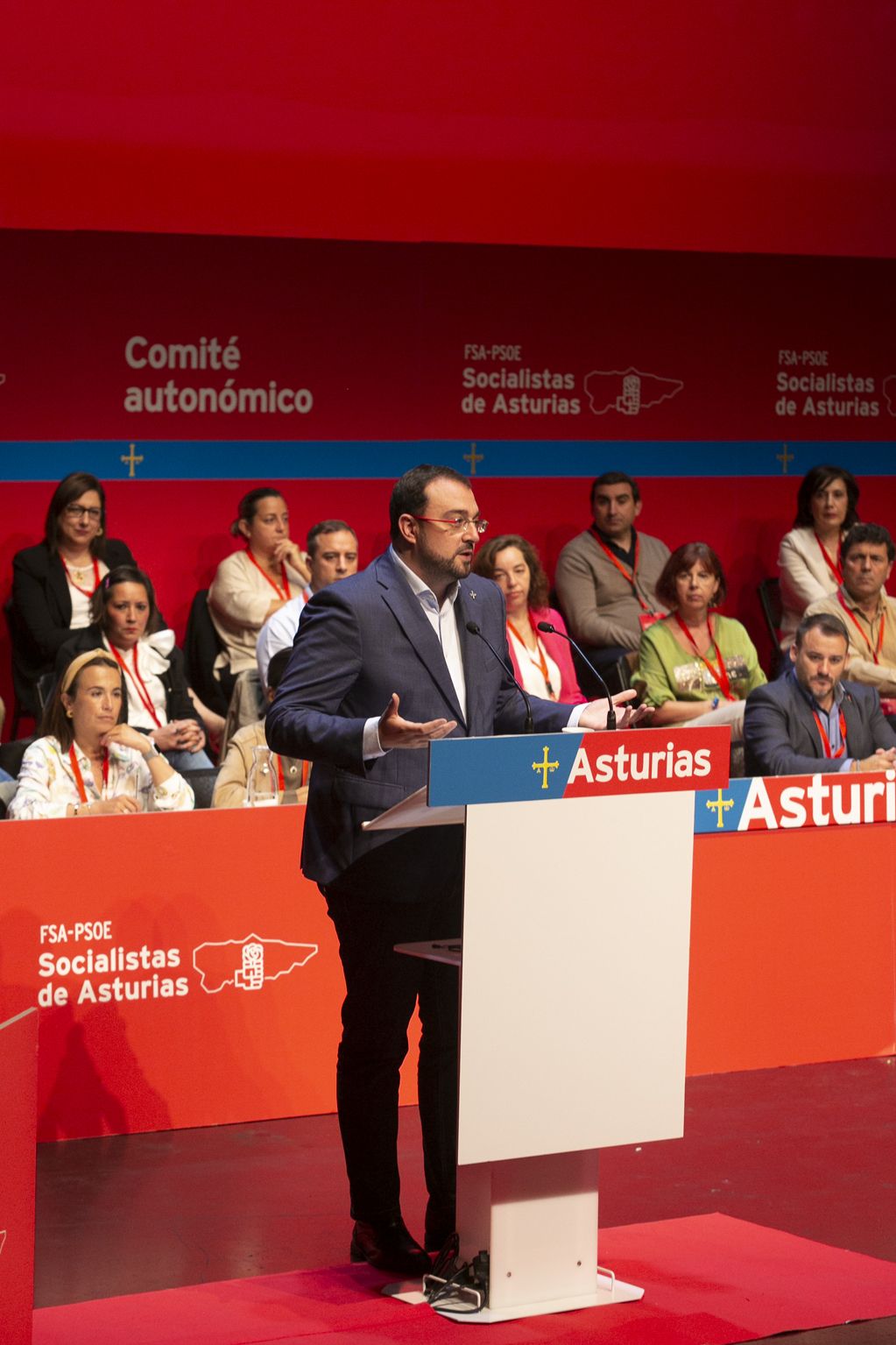 EN IMÁGENES: El PSOE celebra su comité autonómico en Castrillón