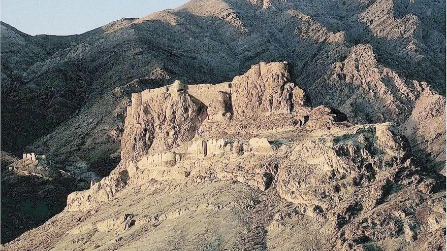 Ruinas de la fortaleza de Alamut, en el actual Irán, donde los &#039;hashashin&#039; se preparaban en el siglo XI para perpetrar ataques suicidas.