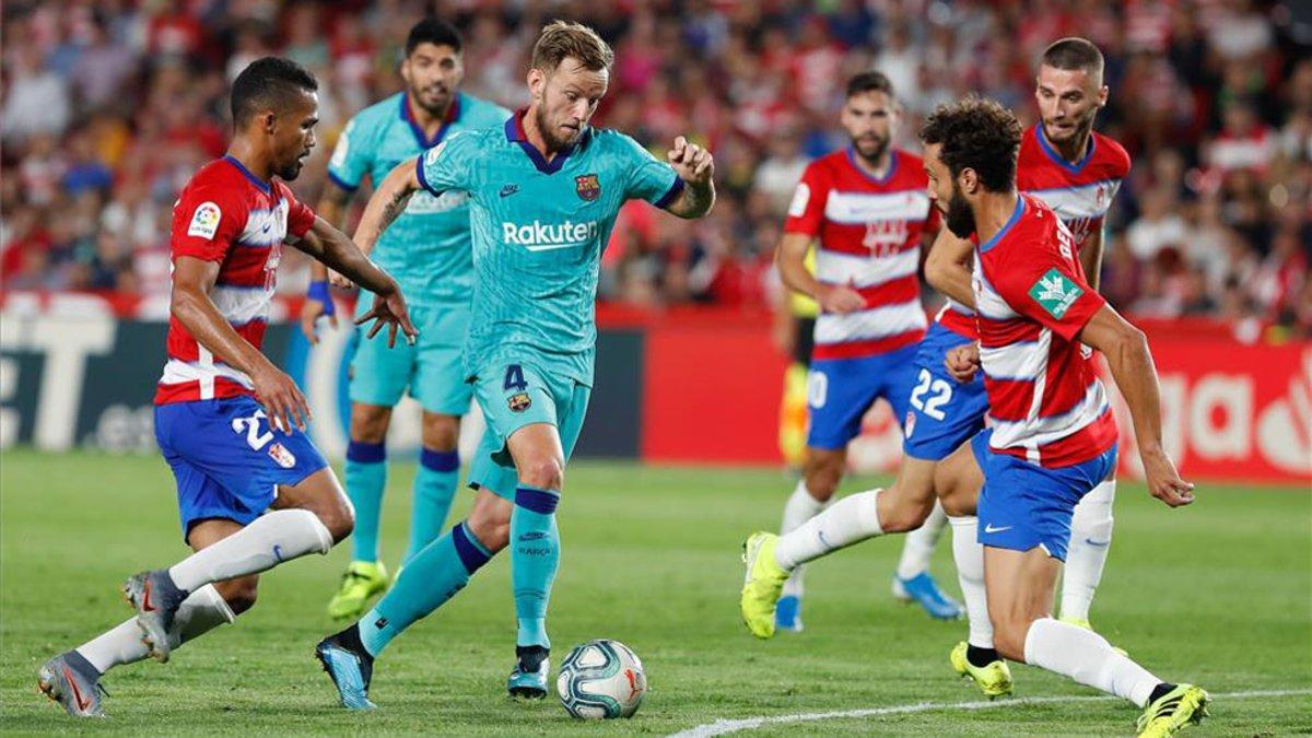 El Barça pinchó en la ida en el Nuevo Los Cármenes