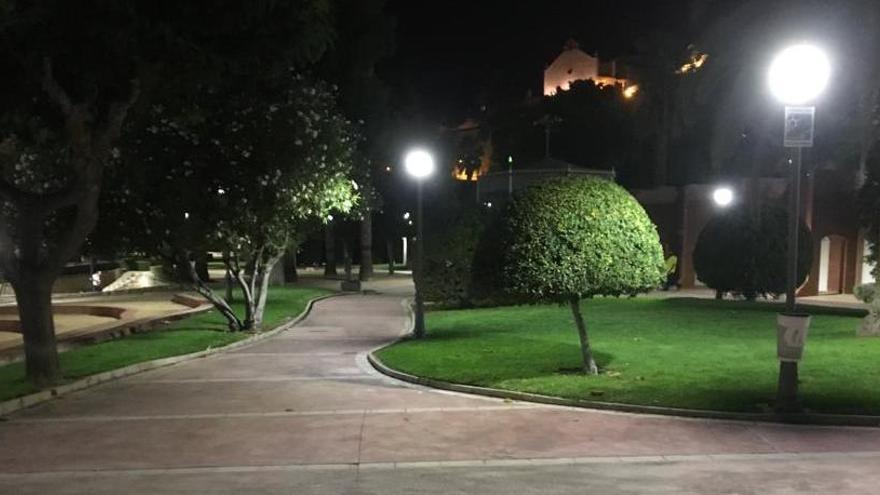 Petrer renueva la iluminación de los parques con LED