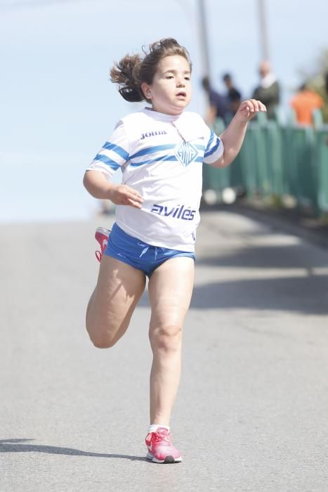 Participantes en el cross escolar de La Carriona.