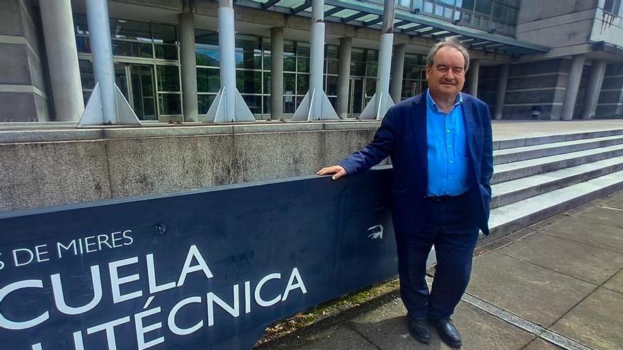 Rubén C. Lois, catedrático en Geografía: “Mieres es un caso de libro de cómo una ciudad puede reinventarse tras encoger”