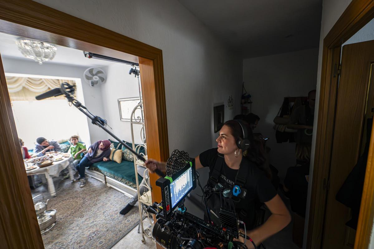 Visita al rodaje de L'escletxa, película de Alex Lora sobre los atentados del 17-A en la Rambla