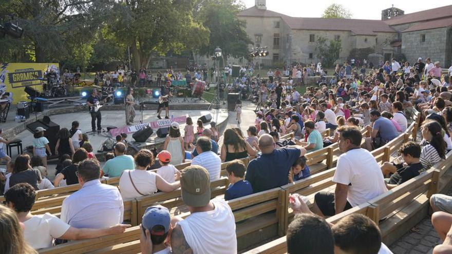 Cambre celebra por todo lo alto el Rock in Cambre infantil con conciertos en el parque da Igrexa